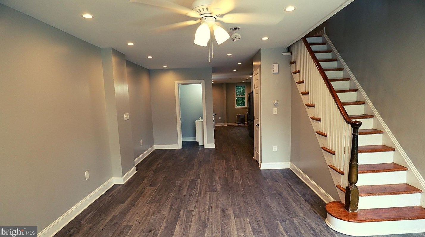 6465 Musgrave St, Philadelphia PA  19119-2332 exterior