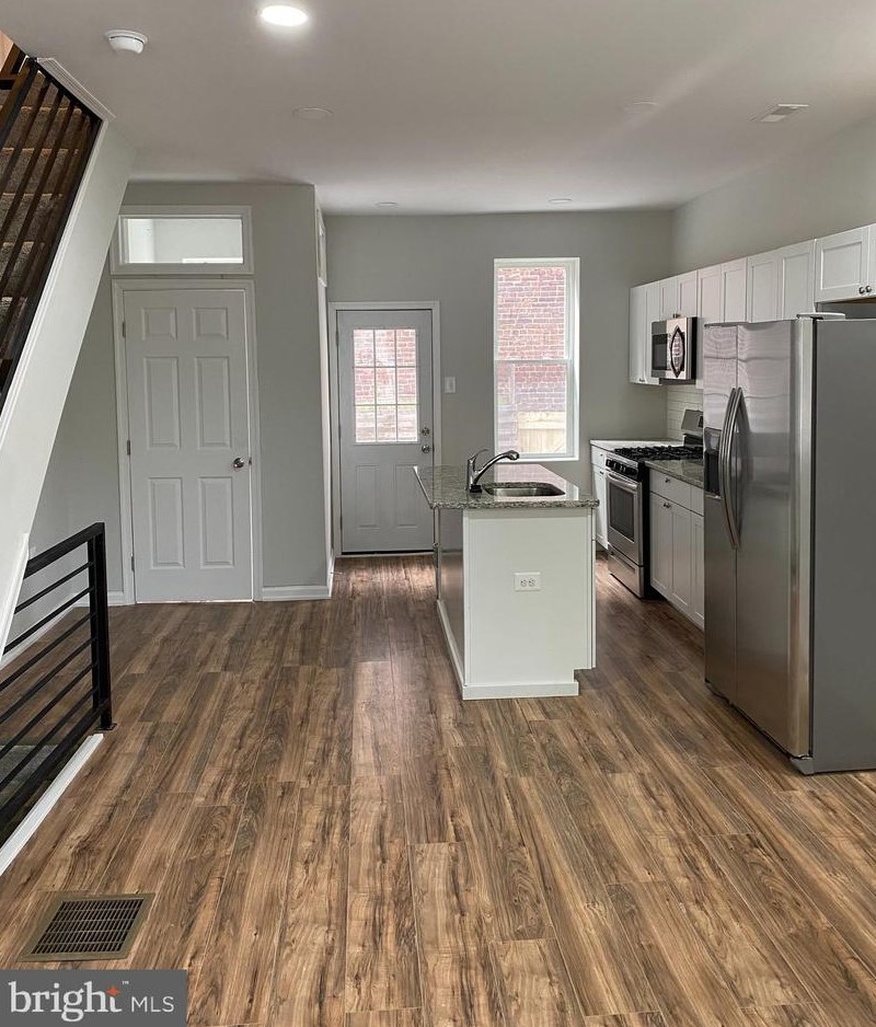 3603 Sepviva St, Philadelphia, PA 19134