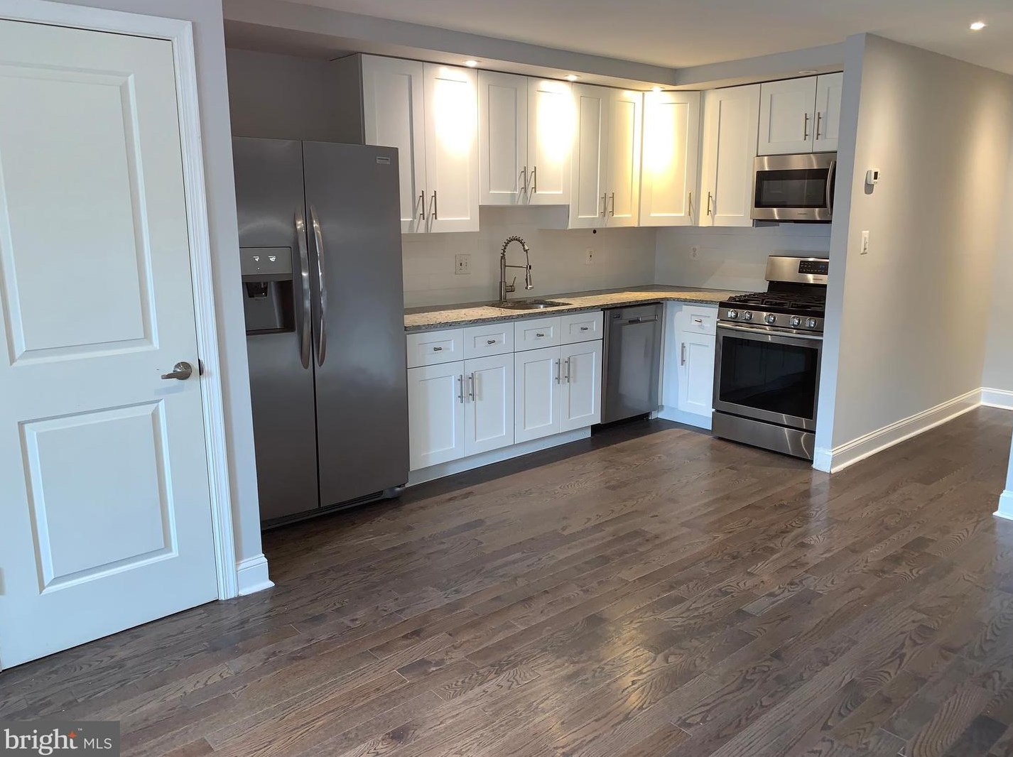 611 Roxborough Ave #631a, Philadelphia, PA 19128