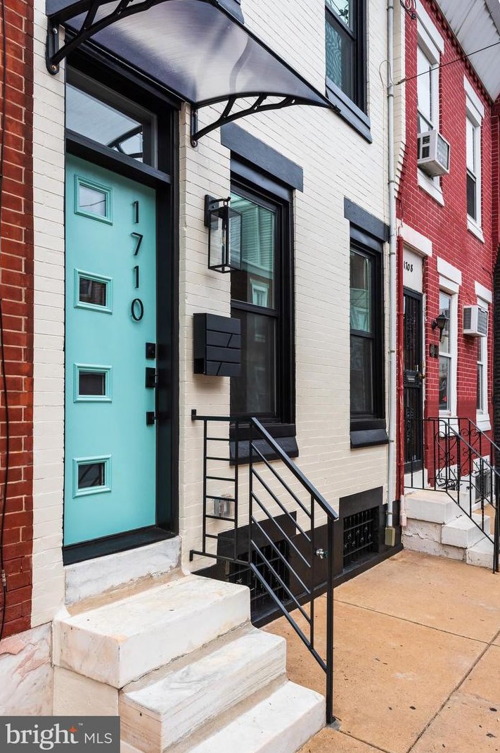 1710 Cleveland St, Philadelphia, PA 19145-2107