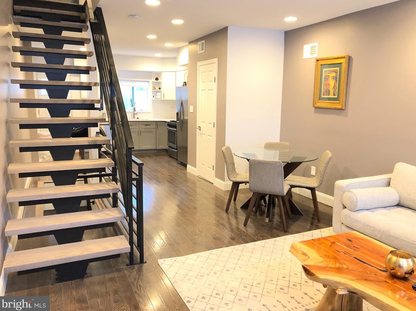 2138 Mountain St, Philadelphia, PA 19145