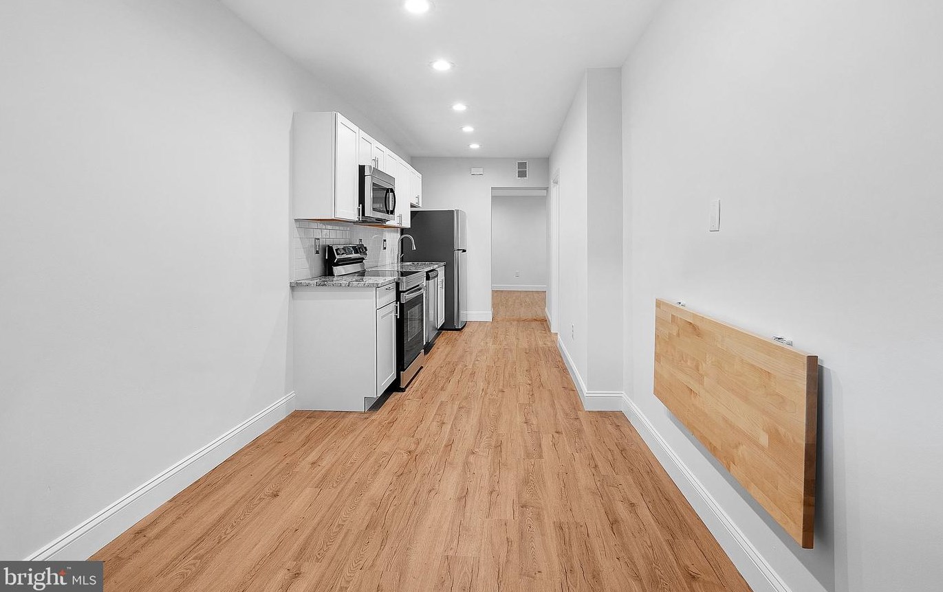 3876 Lancaster Ave #1r, Philadelphia, PA 19104