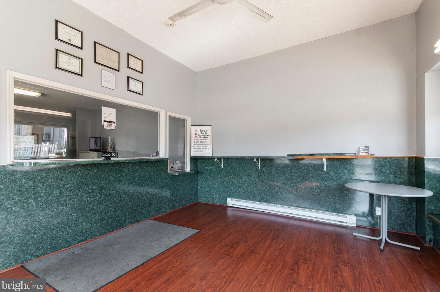 898 Marcella St, Philadelphia, PA 19124-1733