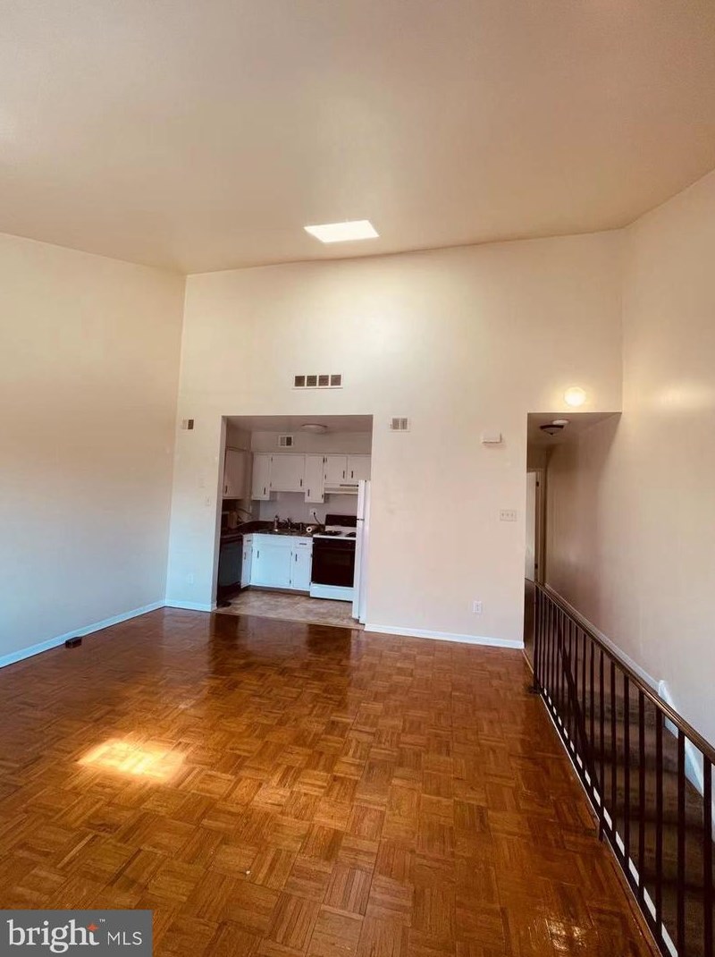 2604 Parrish St #2, Philadelphia, PA 19130