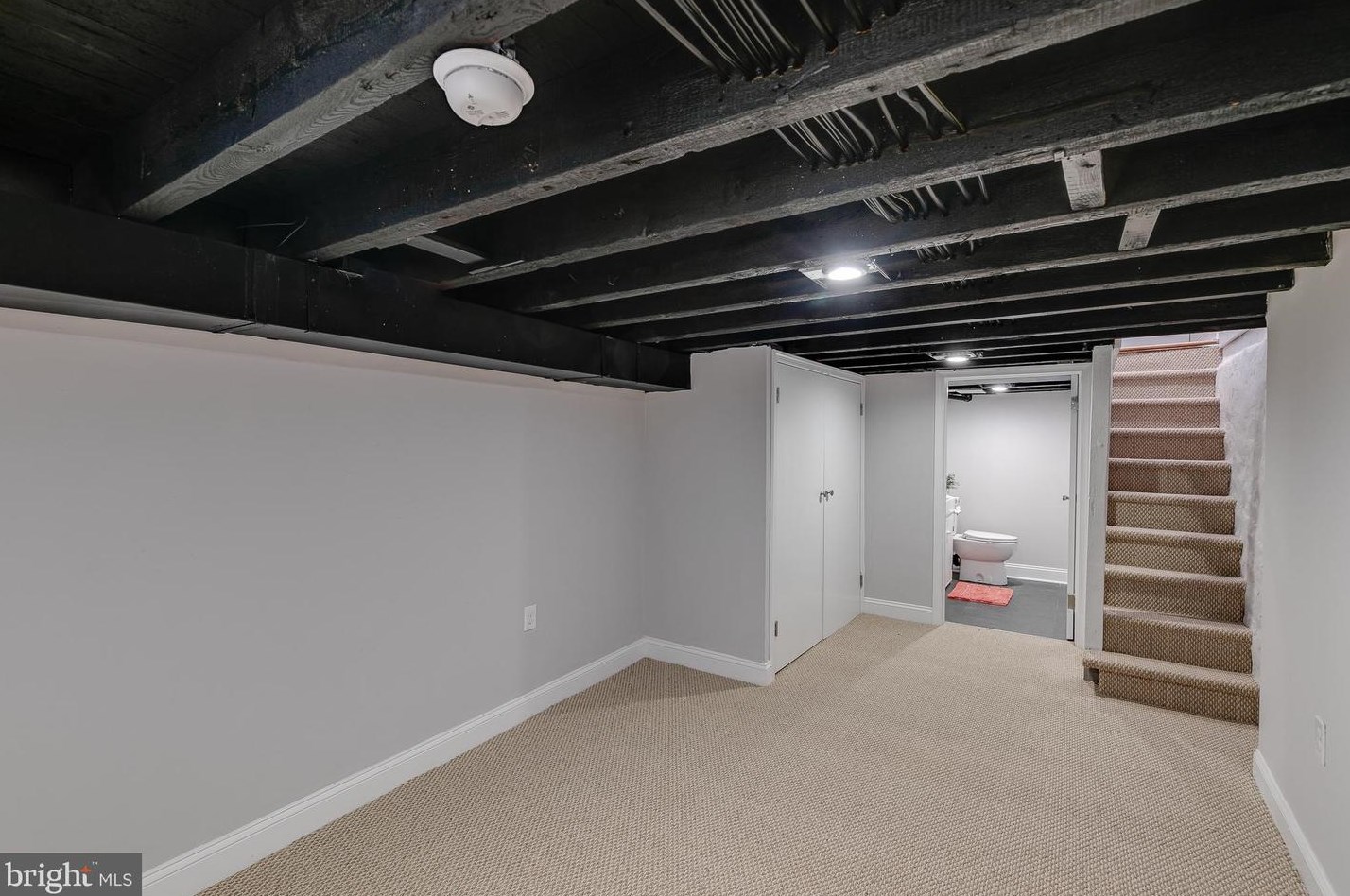 923 Tasker St, Philadelphia PA  19148-1123 exterior
