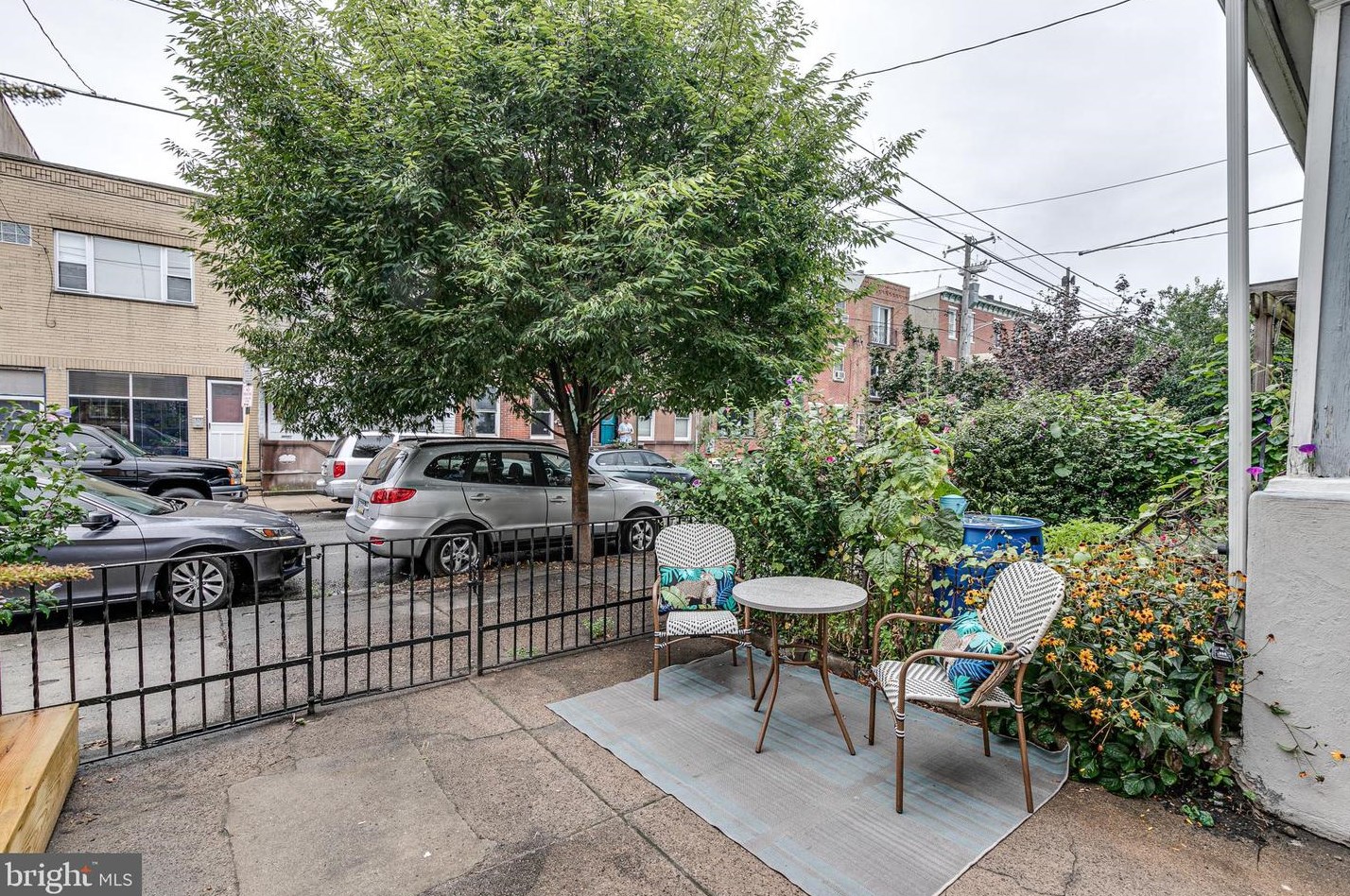 923 Tasker St, Philadelphia PA  19148-1123 exterior