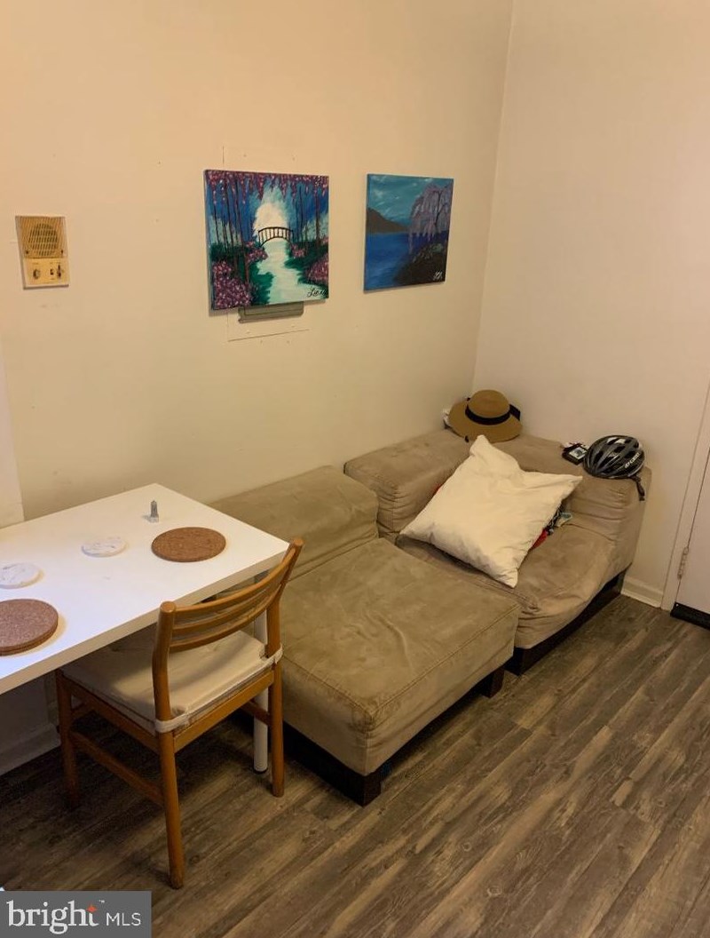 1535 Spring Garden St #2ff, Philadelphia, PA 19130