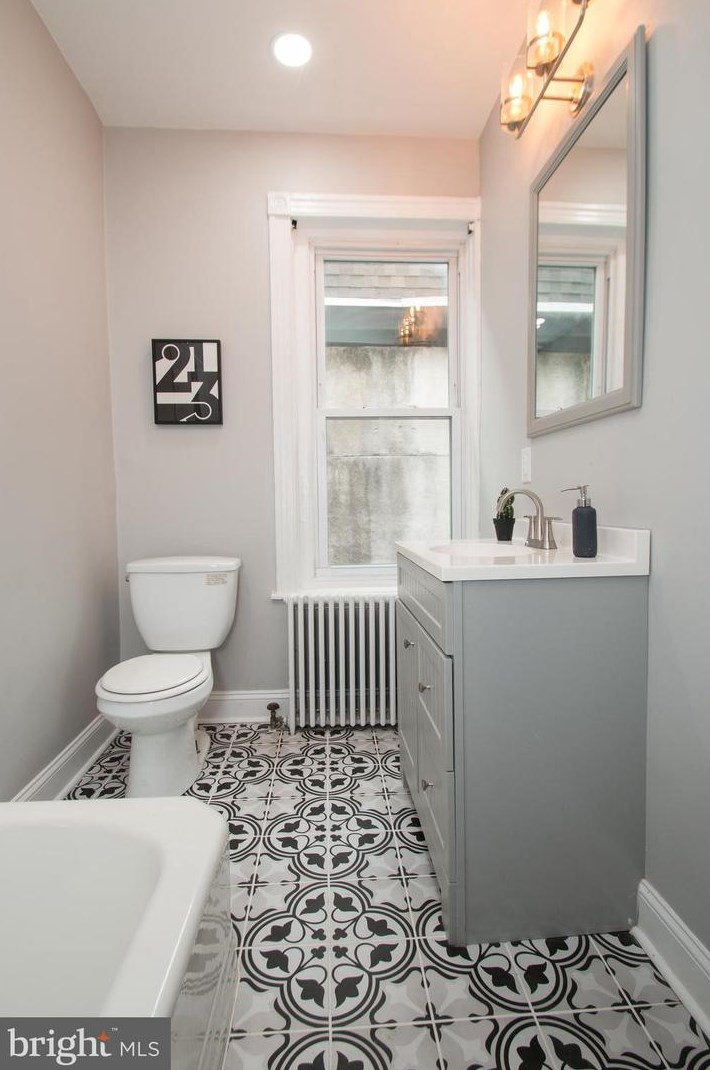 4833 Morris St, Philadelphia PA  19144-4711 exterior