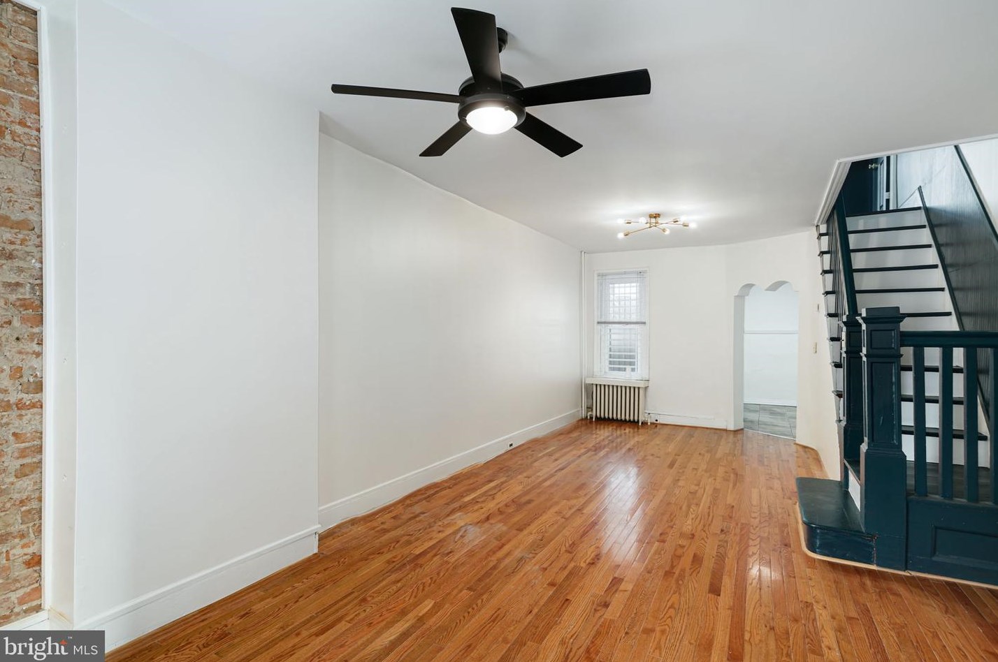 2451 Jasper St, Philadelphia PA  19125-1232 exterior