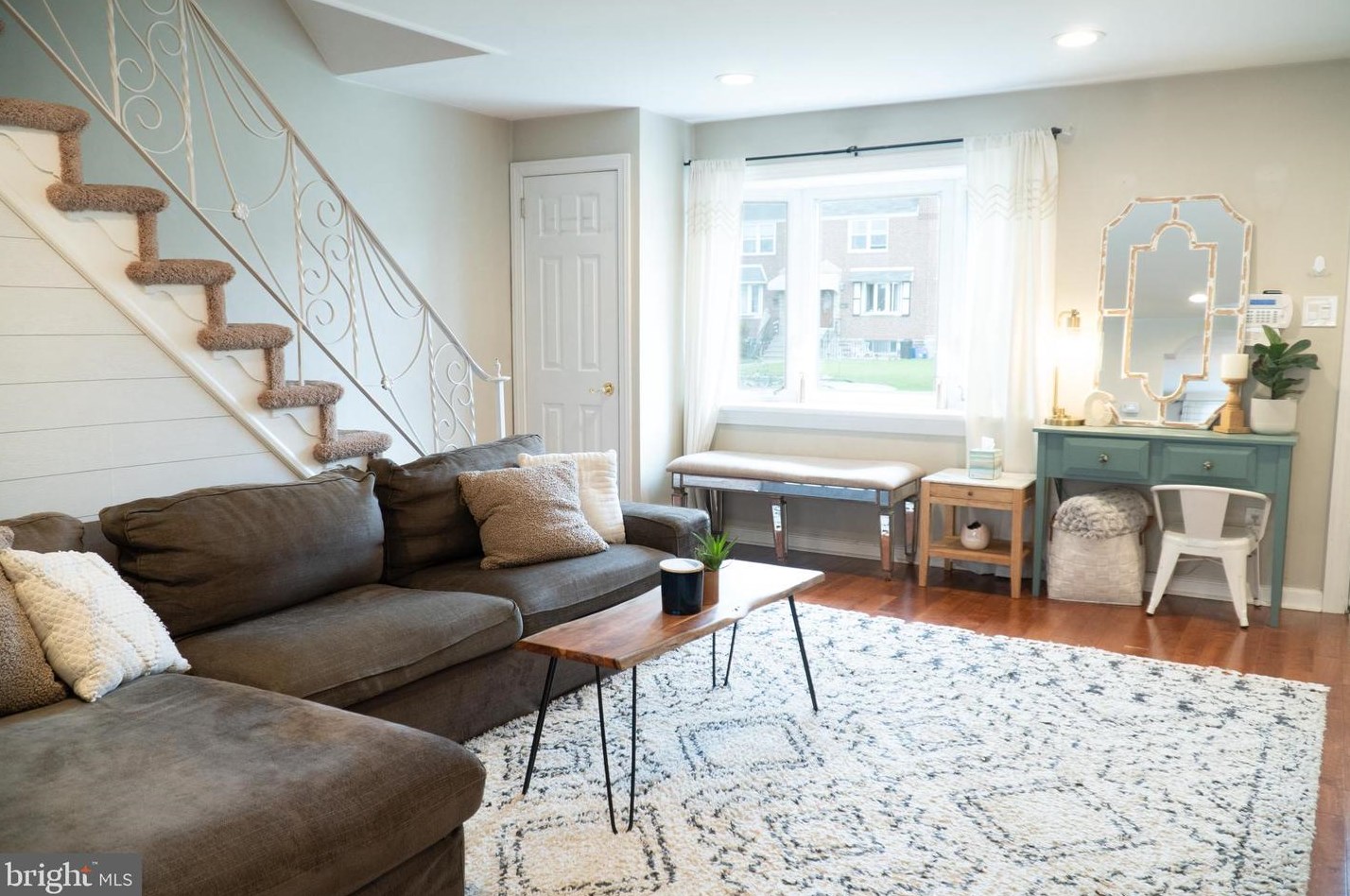 2924 Rawle St, Philadelphia, PA 19149-2523