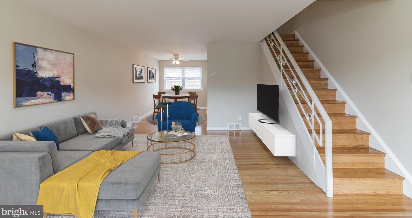 5471 Vicaris St, Philadelphia, PA 19128-2826