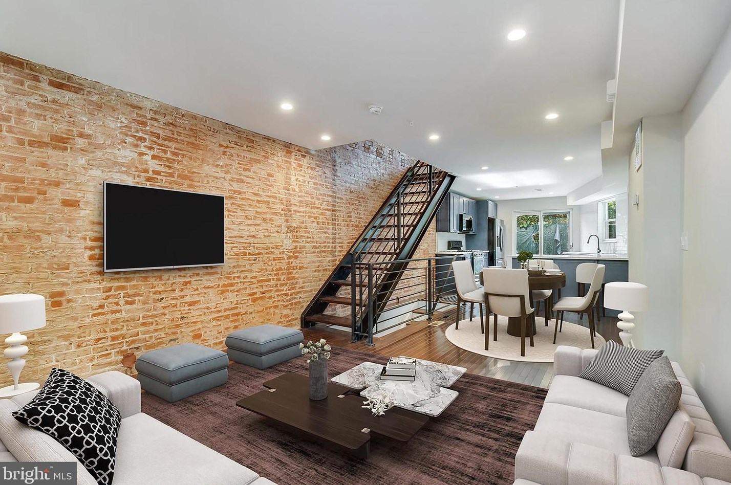 1733 Sepviva St, Philadelphia PA  19125-2407 exterior