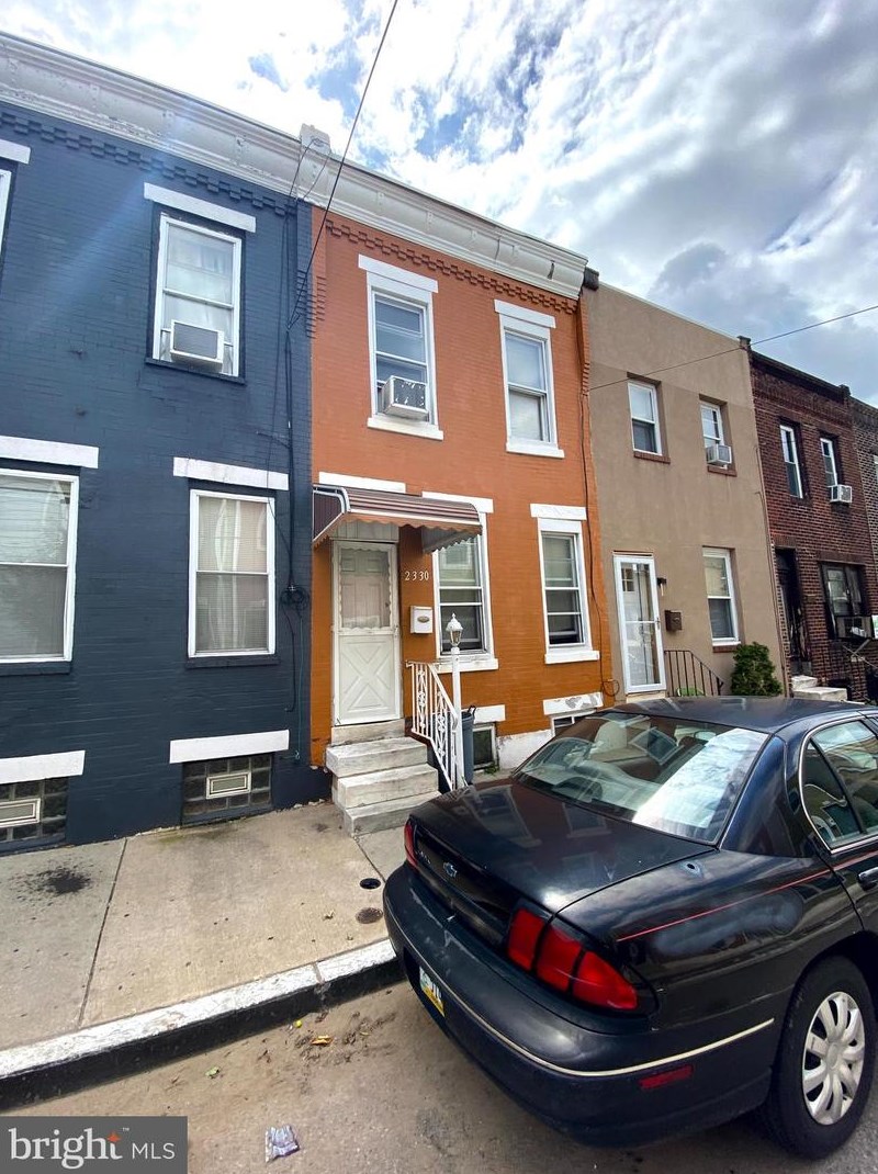 2330 Cross St, Philadelphia, PA 19146-4103