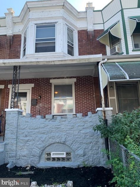 15 N Robinson St, Philadelphia, PA 19139