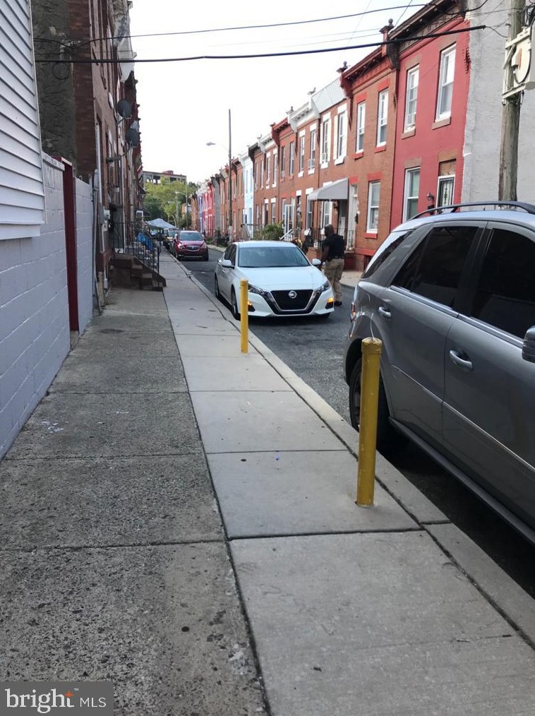 2752 Opal St, Philadelphia PA  19132-2609 exterior