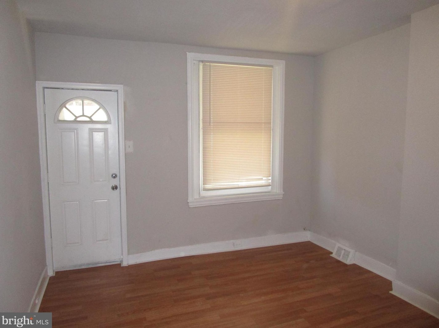 6126 Lambert St, Philadelphia PA  19138-2433 exterior
