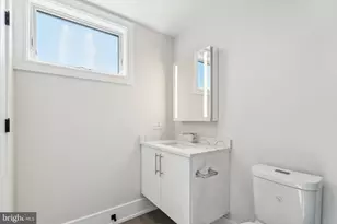 2006 Renaissance Walk, Philadelphia, PA 19145 - Photo 38