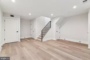 2006 Renaissance Walk, Philadelphia, PA 19145 - Photo 6