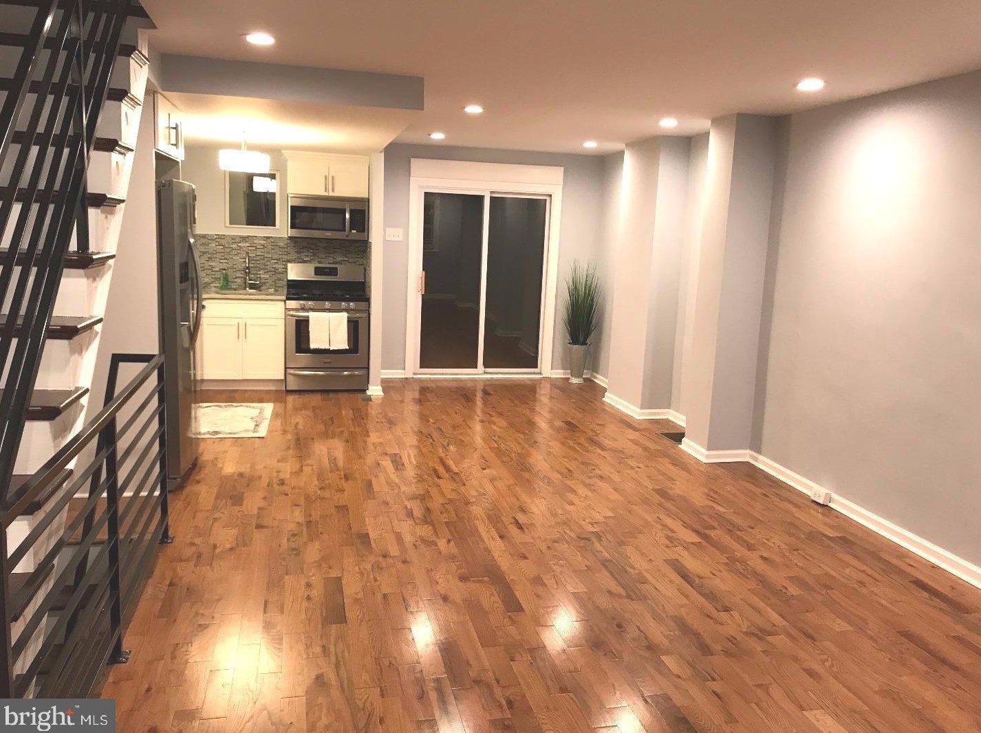 3633 Winona St, Philadelphia, PA 19129-1622