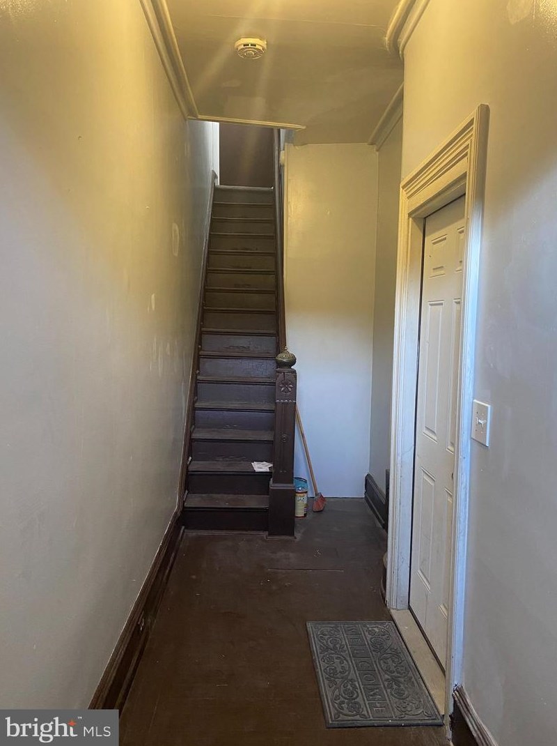2834 Park Ave, Philadelphia, PA 19132-2704