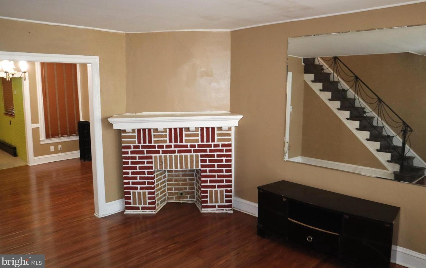 5927 Shisler St, Philadelphia, PA 19149-3728