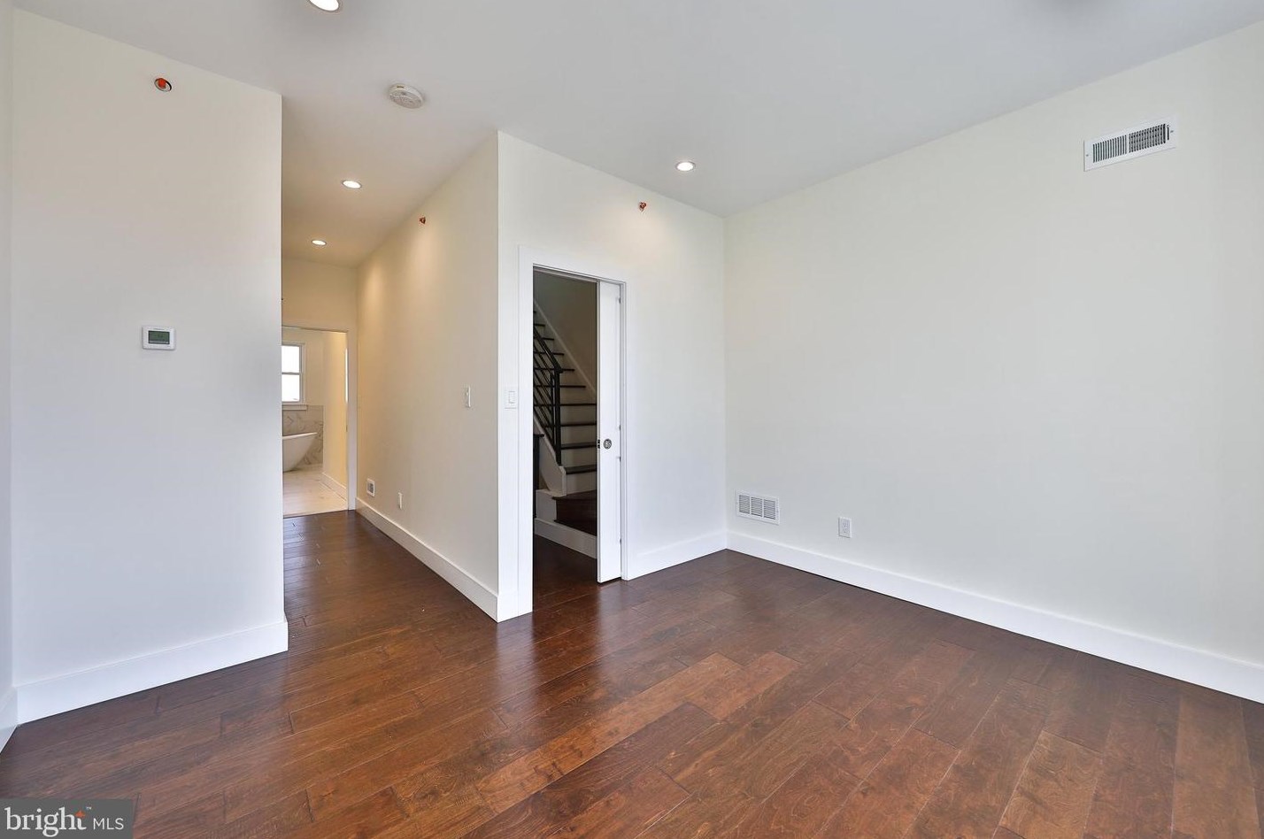 1621 Cadwallader St, Philadelphia PA  19122-3013 exterior