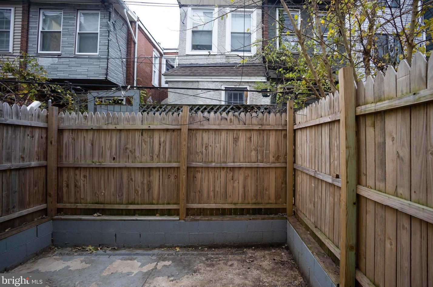 1243 Myrtlewood St, Philadelphia PA  19121-4514 exterior