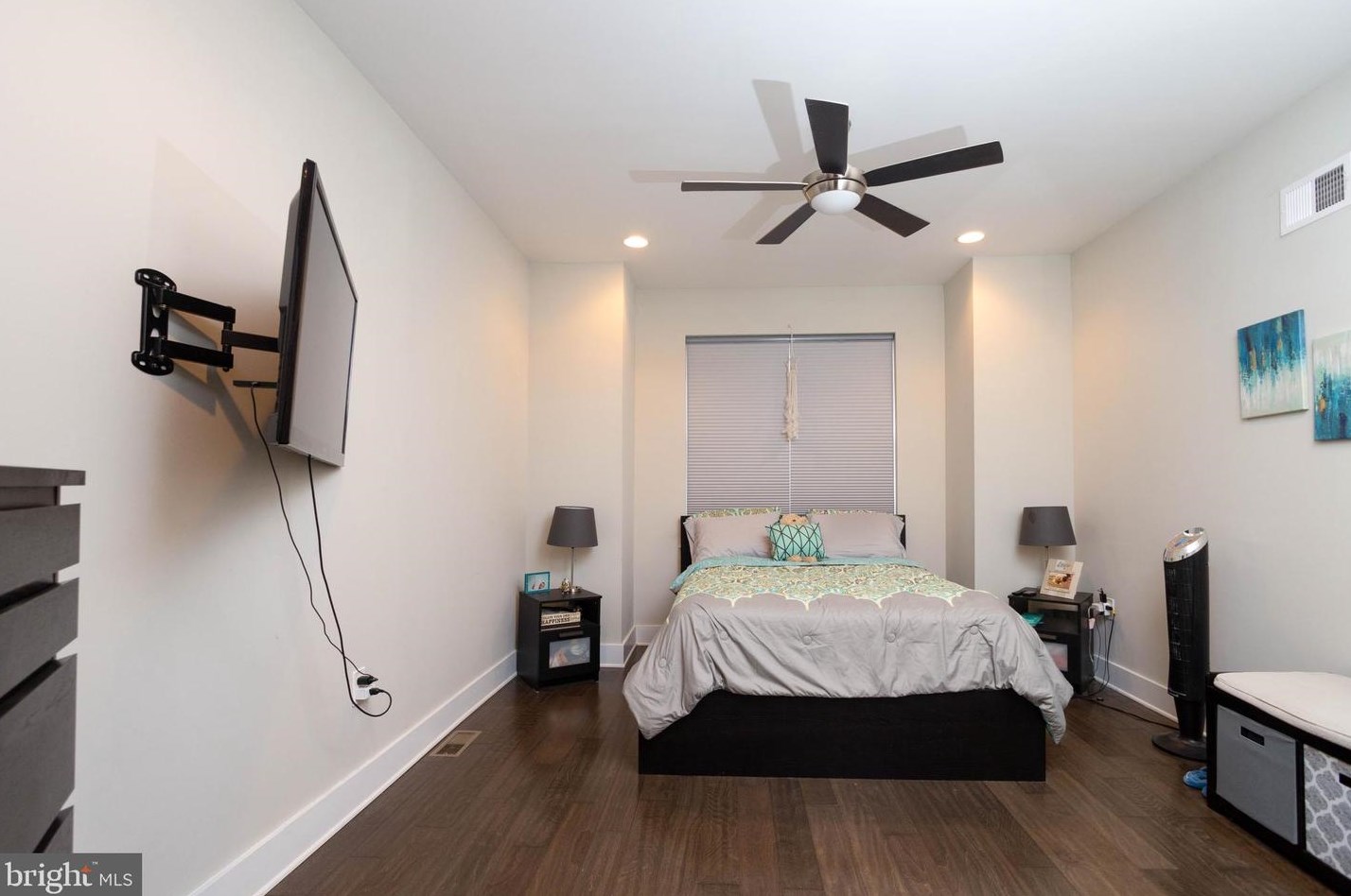 1243 Myrtlewood St, Philadelphia PA  19121-4514 exterior