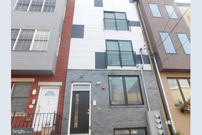 751 S 17th Street - Photo 1