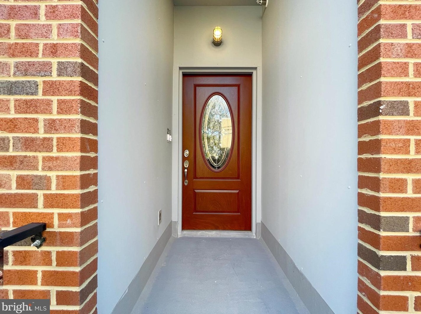 1134 Mount Vernon St, Philadelphia, PA 19123