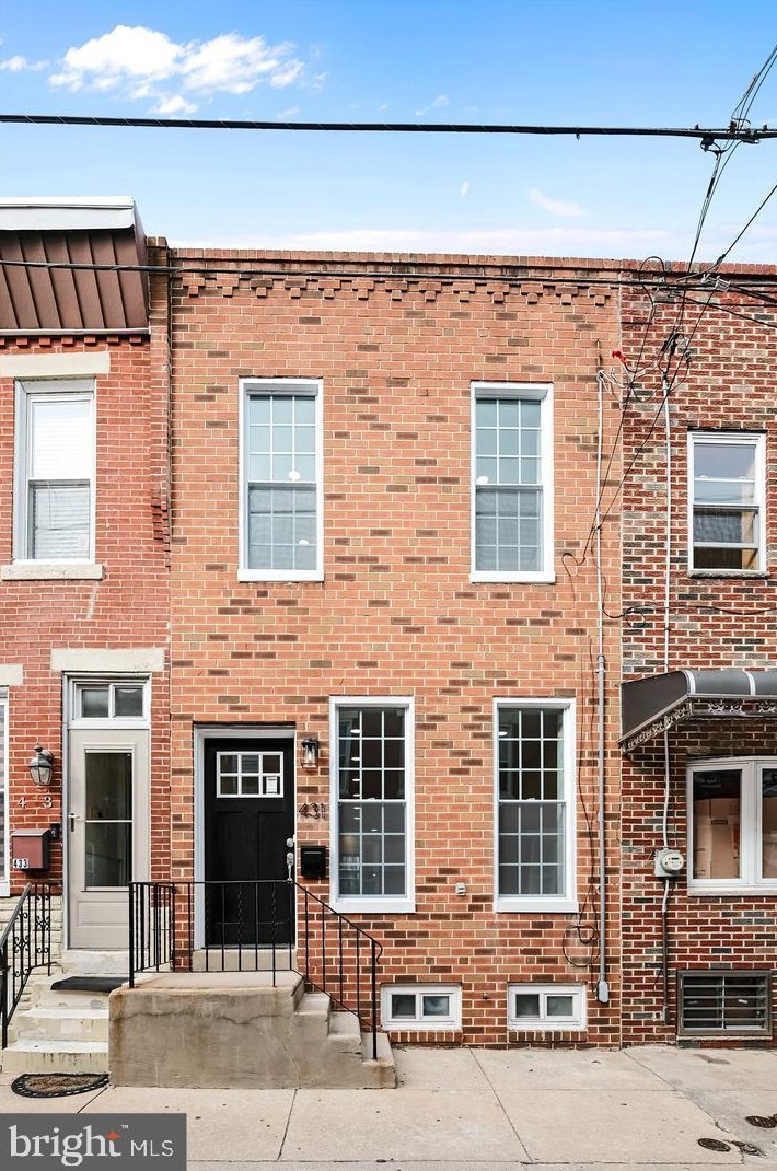 431 Winton St, Philadelphia, PA 19148