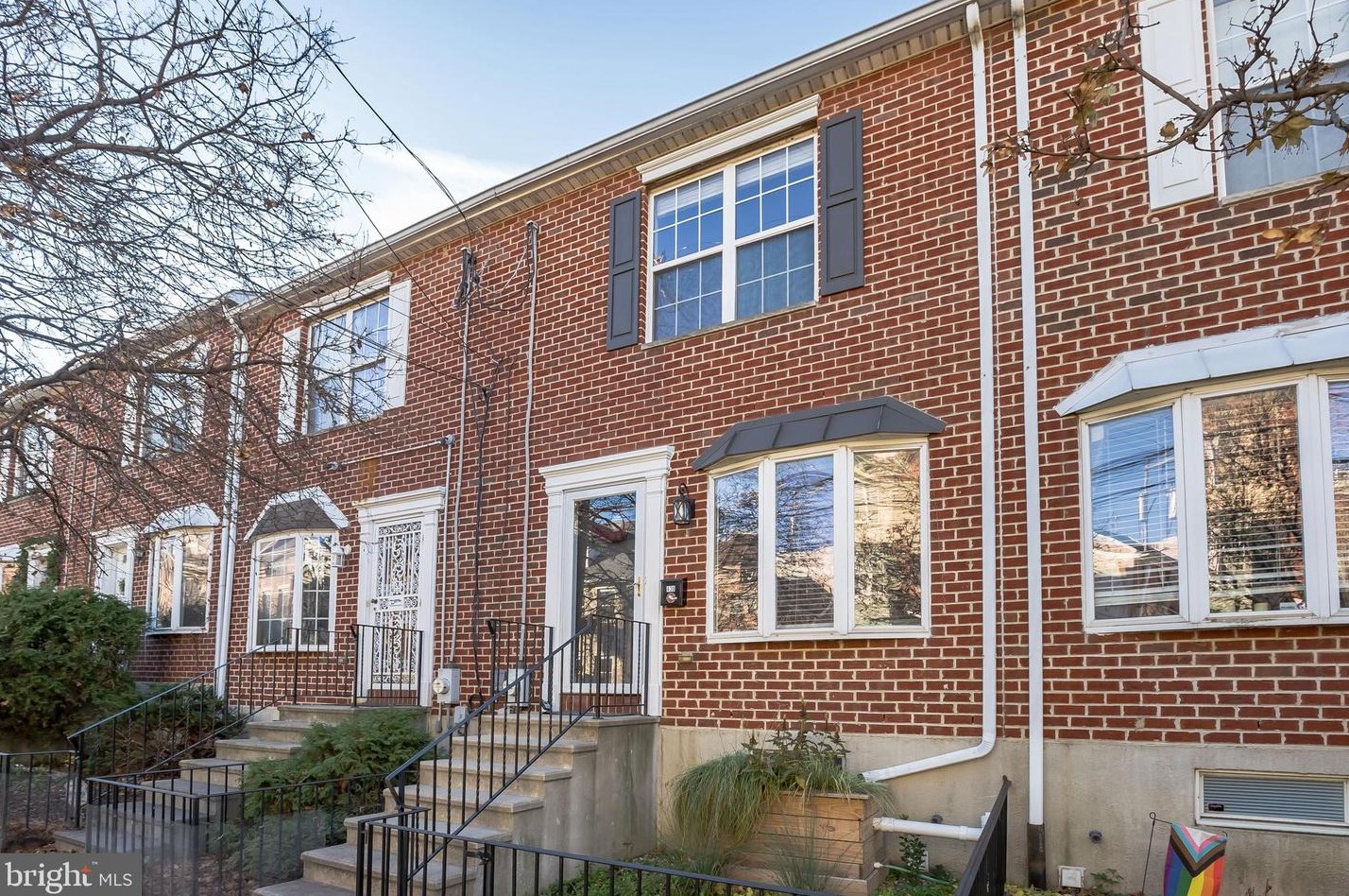 430 Brown St, Philadelphia, PA 19123-2106