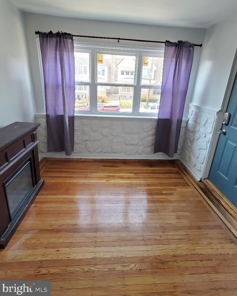 1015 67th St, Philadelphia PA 19151-3002 exterior