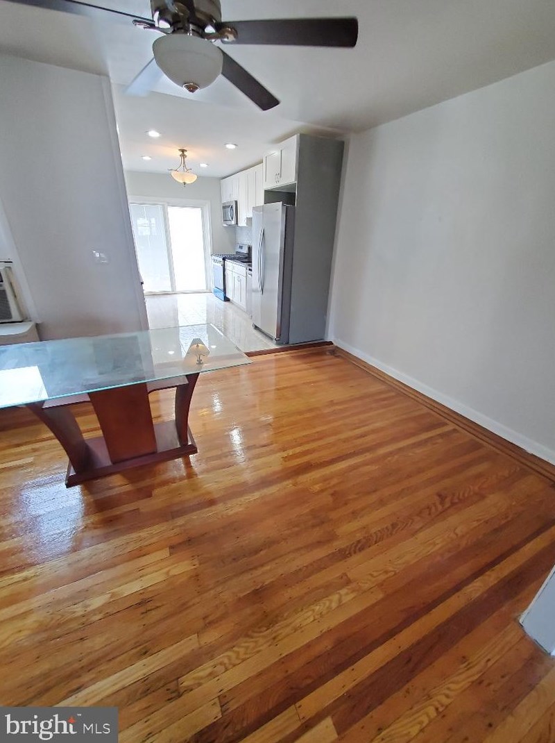 1015 67th St, Philadelphia PA 19151-3002 exterior