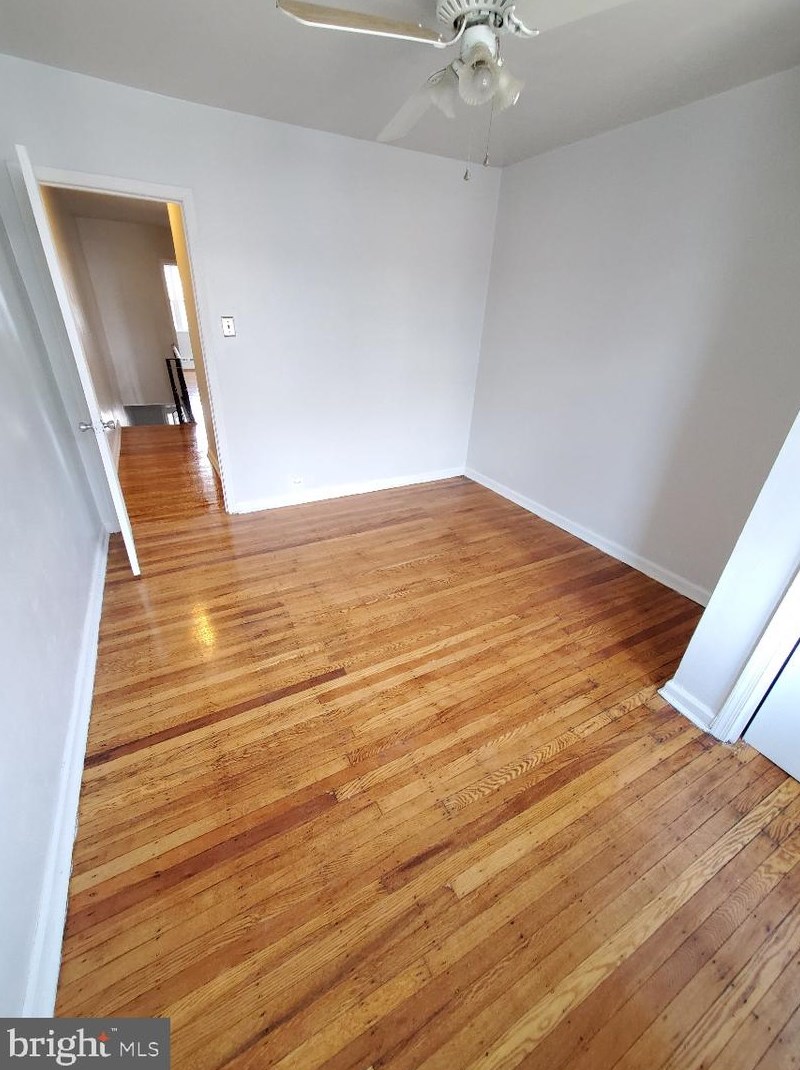 1015 67th St, Philadelphia PA 19151-3002 exterior