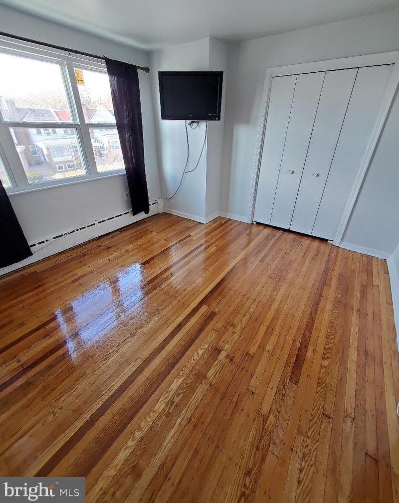 1015 67th St, Philadelphia PA 19151-3002 exterior