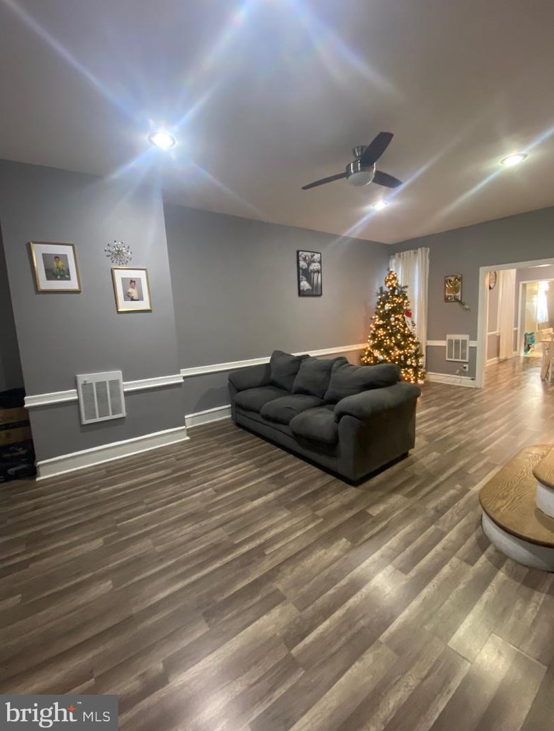3328 A St, Philadelphia, PA 19134-1602