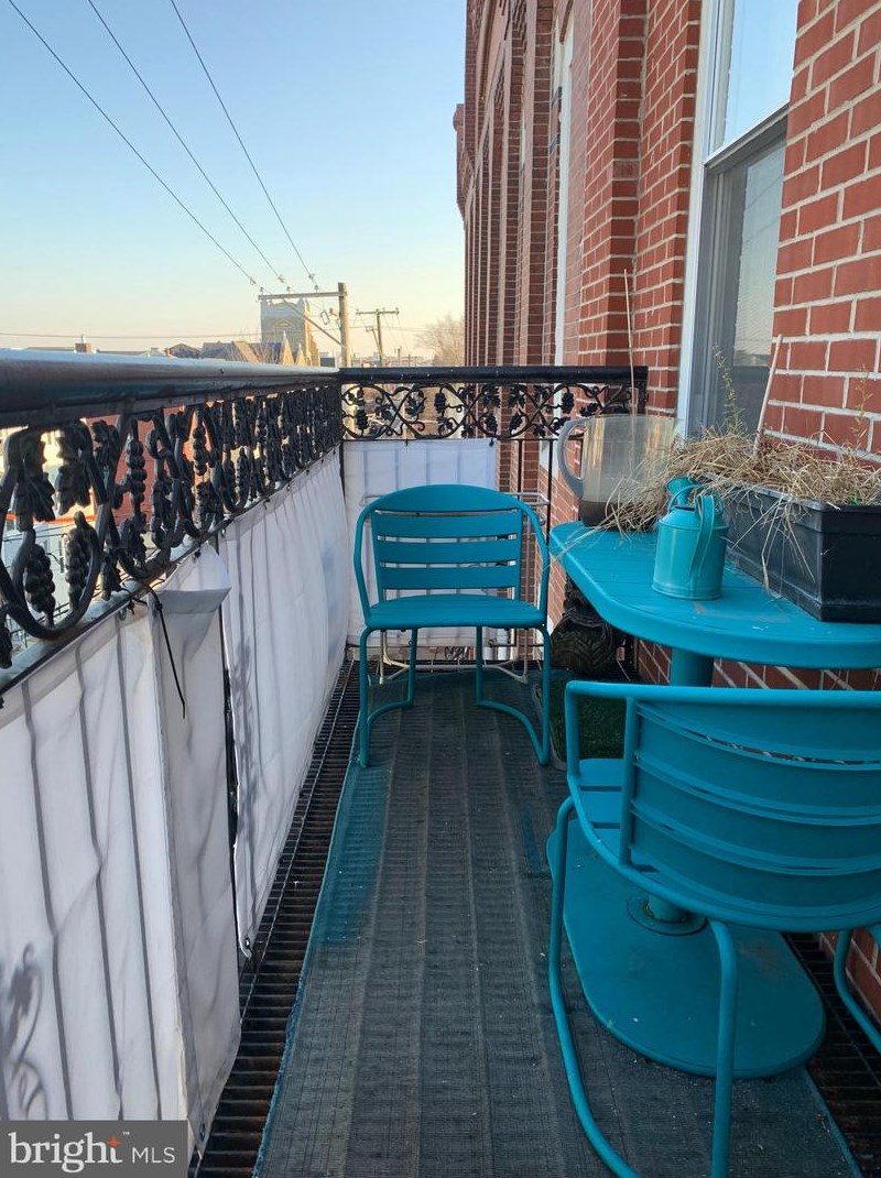 2152 Dauphin St, Philadelphia, PA 19125-2023