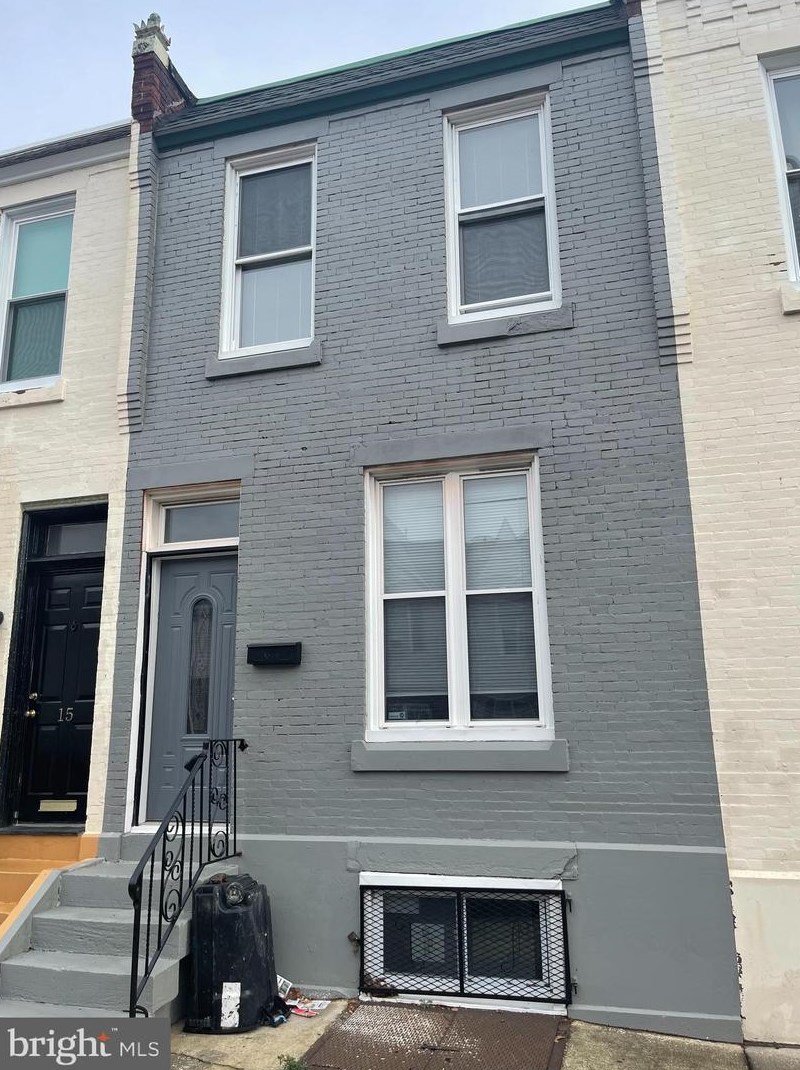 17 45th St, Philadelphia PA  19104-2903 exterior