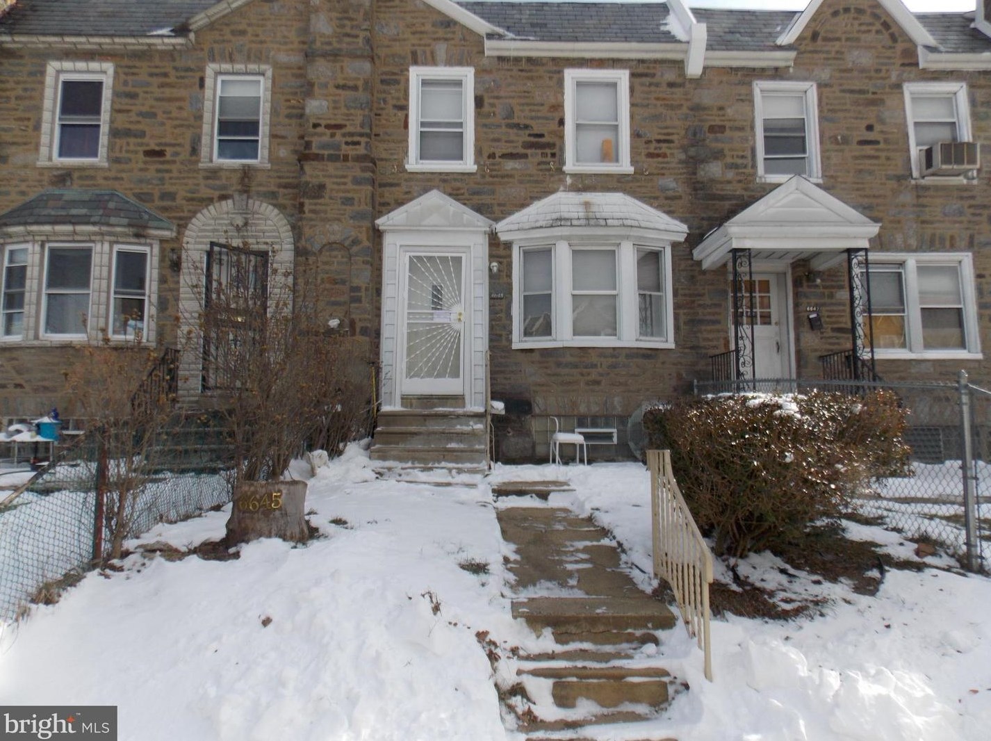 6645 Kindred St, Philadelphia, PA 19149-2202