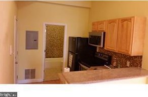 1826 W Diamond St #b, Philadelphia, PA 19121