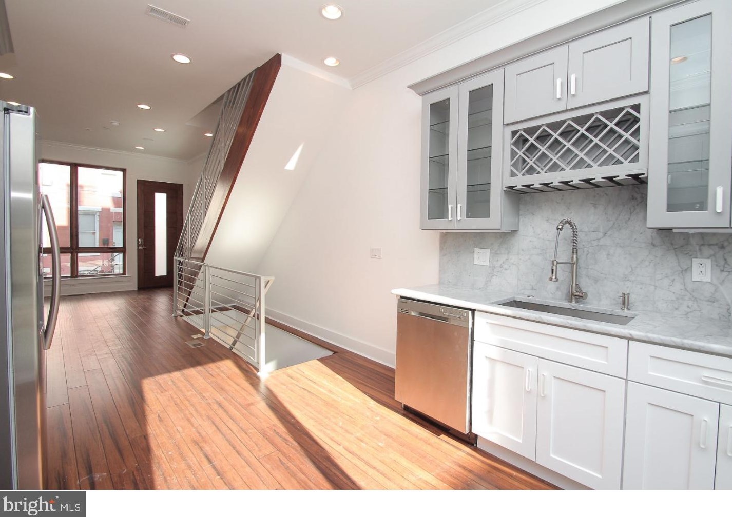 2112 Mountain St, Philadelphia PA  19145-1306 exterior