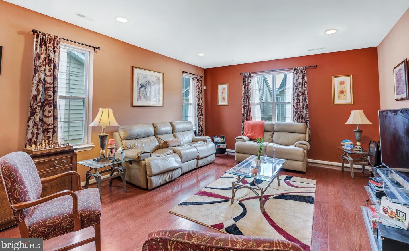 15127 Sunflower Dr, Philadelphia PA 19116-1310 exterior