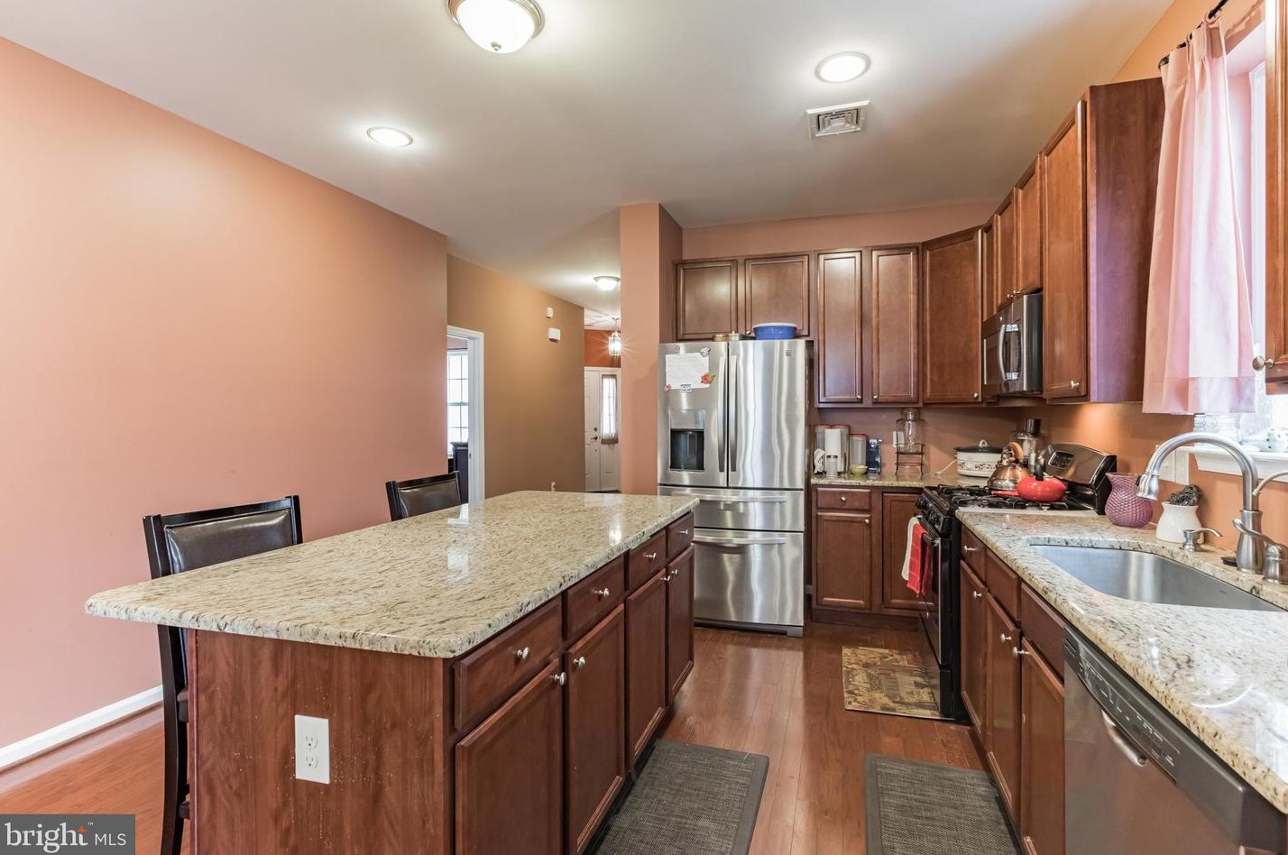 15127 Sunflower Dr, Philadelphia PA 19116-1310 exterior