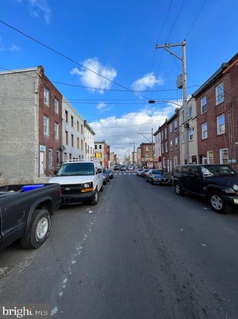 515 York St, Philadelphia, PA 19133-2520