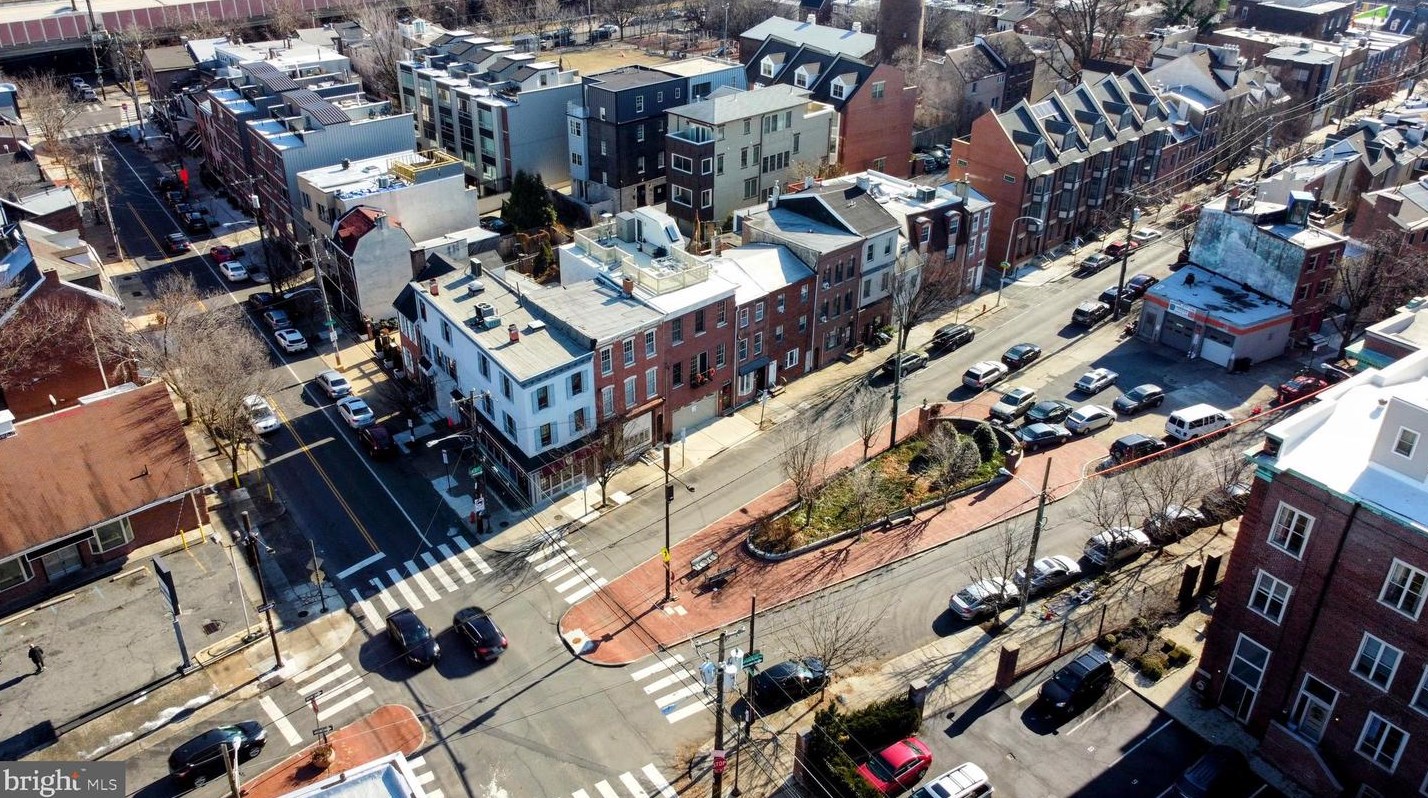 1023 Moyamensing Ave, Philadelphia PA  19147-4230 exterior