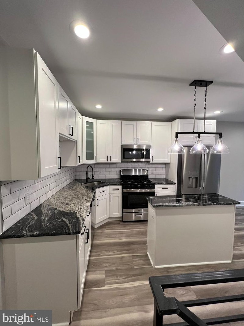 729 S 21st St, Philadelphia, PA 19146