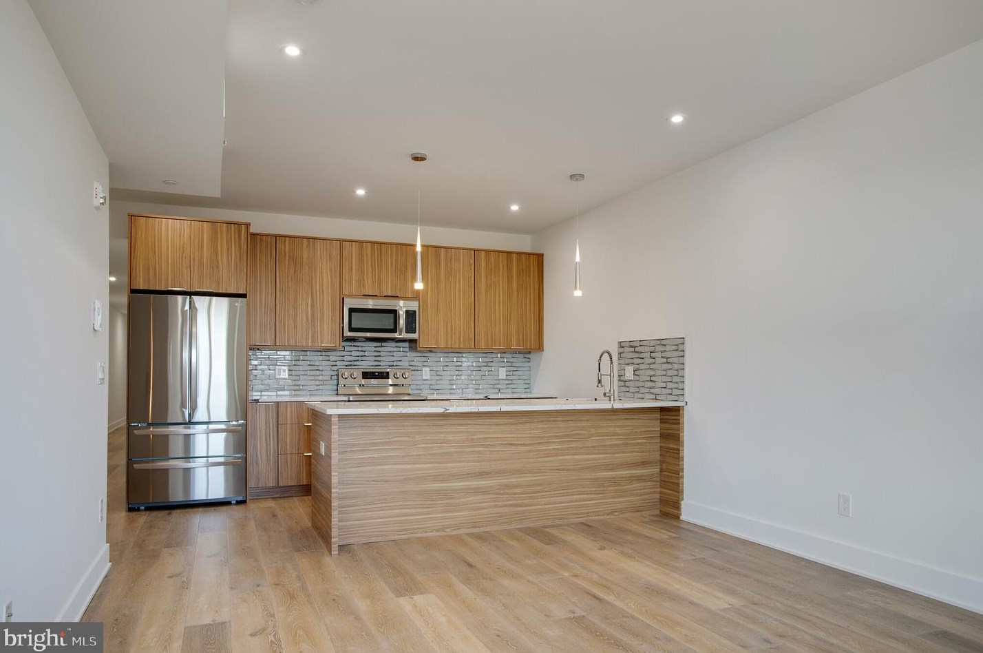1738 N 22nd St #8, Philadelphia, PA 19121