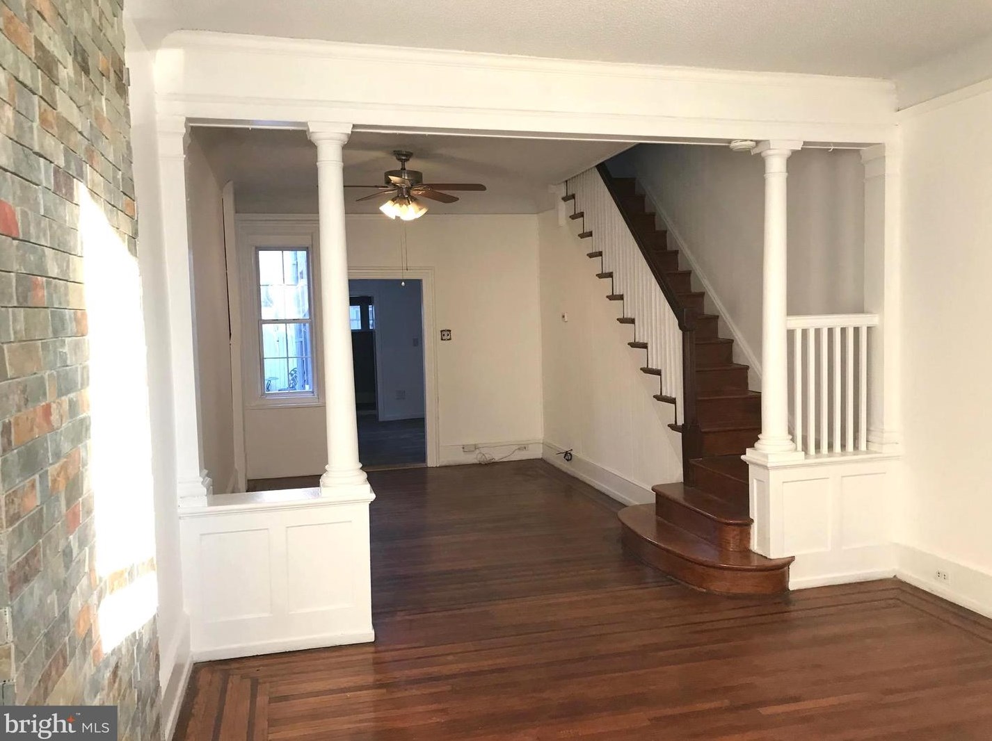 2025 Mascher St, Philadelphia, PA 19122-1713