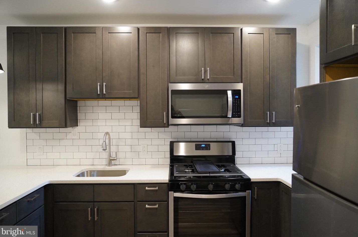 3727 Melon St, Philadelphia PA  19104-1826 exterior